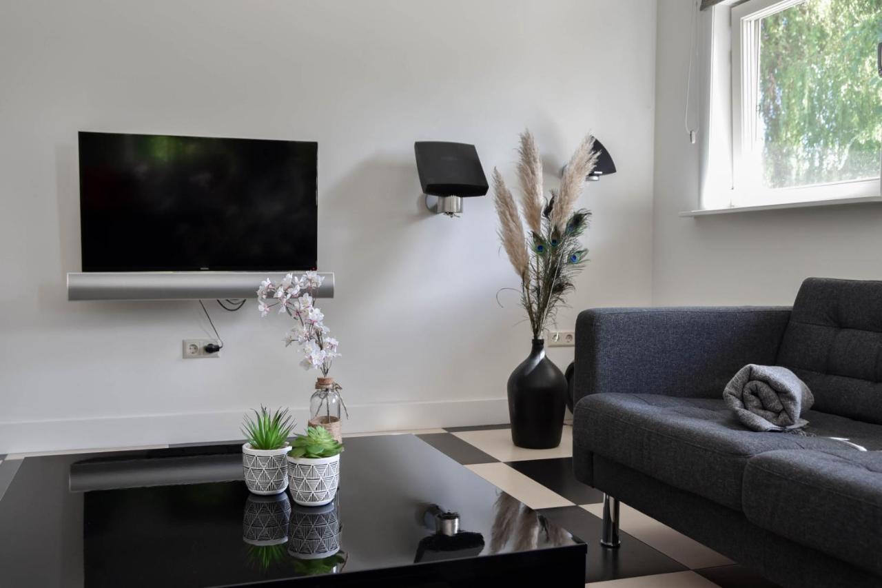 Spacious Comfort Villa Vera With Hottub Zeewolde Luaran gambar
