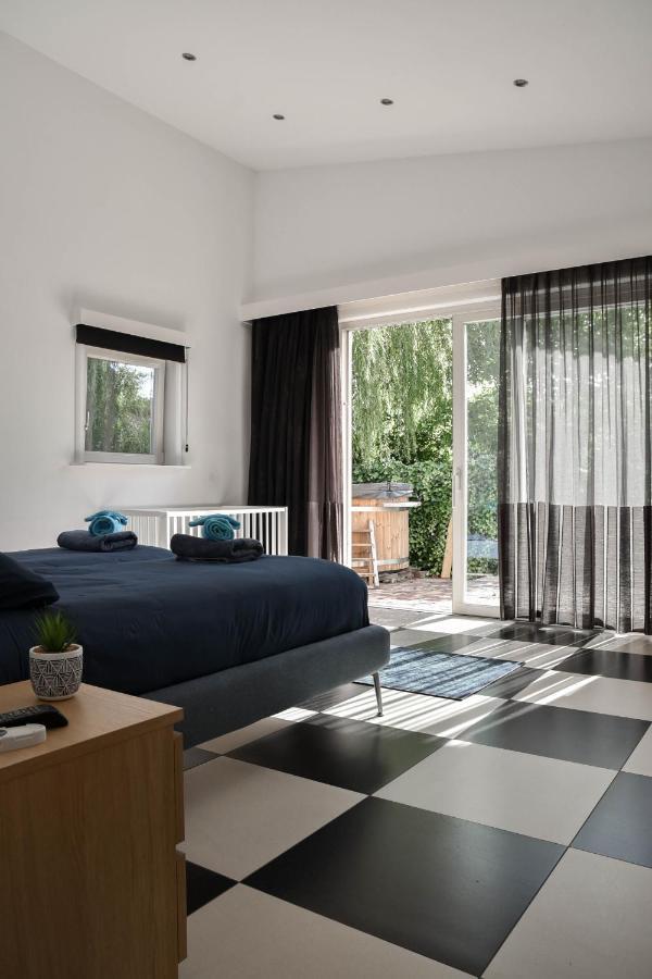 Spacious Comfort Villa Vera With Hottub Zeewolde Luaran gambar